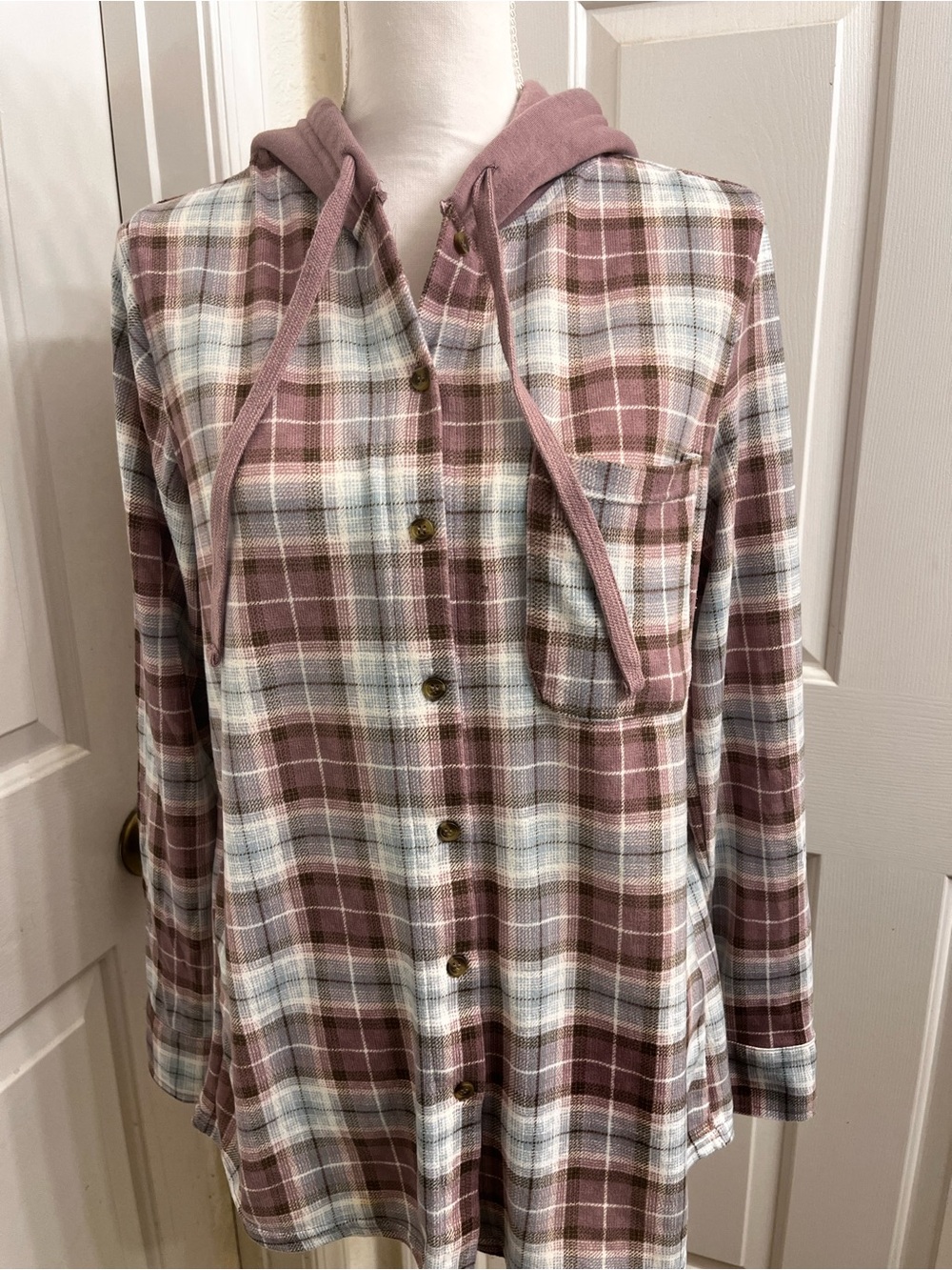 Eden & Olivia Dusty Mauve Plaid Hooded Pajama Top